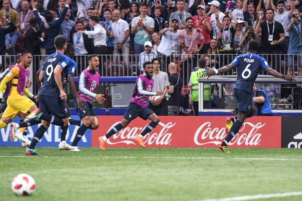 伊萨克是一 伊萨克是一