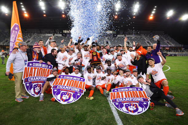 是库蒂尼奥 是库蒂尼奥