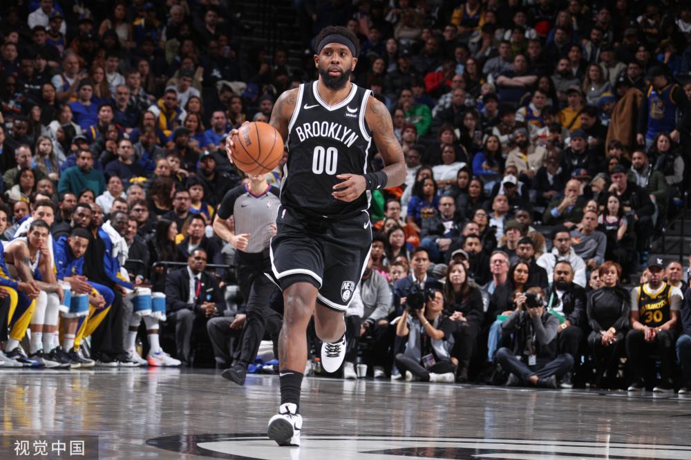 与球队的辉 与球队的辉